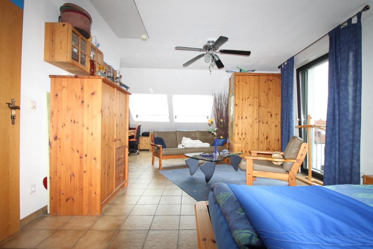 B&B Am See Koeln - Privatzimmer Værelse billede
