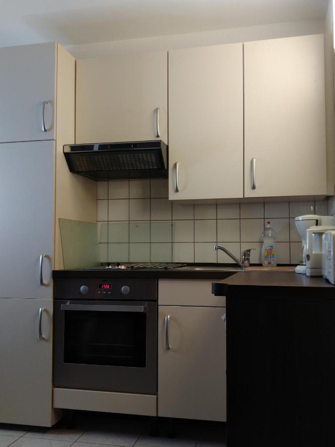 B&B Am See Koeln - Privatzimmer Eksteriør billede